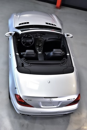 2008 Mercedes-Benz R230 SL55 AMG "Glass Sunroof" Convertible 5,5L V8 Te koop (foto 26 van 112)