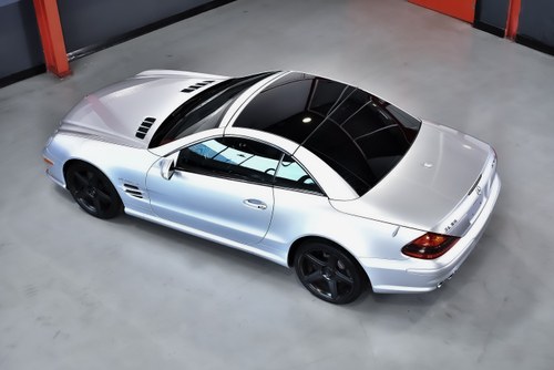 2008 Mercedes-Benz R230 SL55 AMG "Glass Sunroof" Convertible 5,5L V8 Te koop (foto 33 van 112)