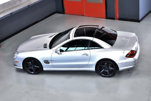 2008 Mercedes-Benz R230 SL55 AMG "Glass Sunroof" Convertible 5,5L V8 Te koop (foto 34 van 112)