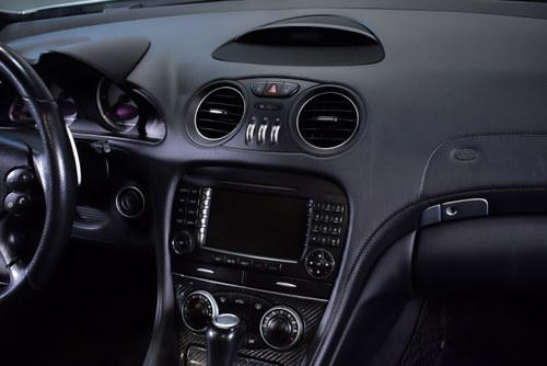 2008 Mercedes-Benz R230 SL55 AMG "Glass Sunroof" Convertible 5,5L V8 Te koop (foto 61 van 112)