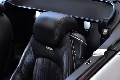 2008 Mercedes-Benz R230 SL55 AMG "Glass Sunroof" Convertible 5,5L V8 Te koop (foto 80 van 112)