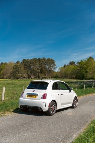 2015 Abarth 500 (Phase 2) zum Verkauf (Bild 5 von 141)