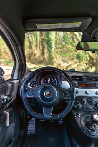 2015 Abarth 500 (Phase 2) zum Verkauf (Bild 30 von 141)