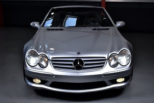 2004 Mercedes-Benz R230 SL55 AMG “Glass Sunroof” Convertible 5,5L V8 For Sale (picture 3 of 119)