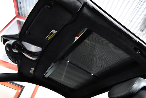 2004 Mercedes-Benz R230 SL55 AMG “Glass Sunroof” Convertible 5,5L V8 For Sale (picture 36 of 119)