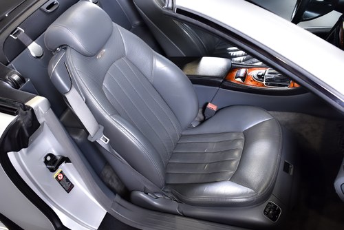 2004 Mercedes-Benz R230 SL55 AMG “Glass Sunroof” Convertible 5,5L V8 For Sale (picture 62 of 119)