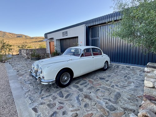 1966 Jaguar Mk2 3.8 For Sale (picture 23 of 147)