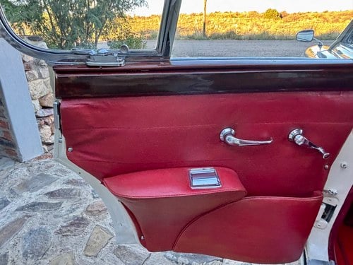 1966 Jaguar Mk2 3.8 For Sale (picture 35 of 147)