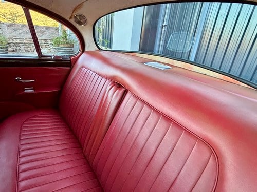 1966 Jaguar Mk2 3.8 For Sale (picture 37 of 147)