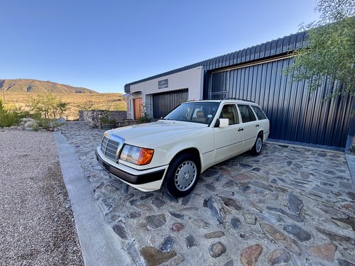 1992 Mercedes-Benz 300TD W124 till salu (bild 20 av 138)