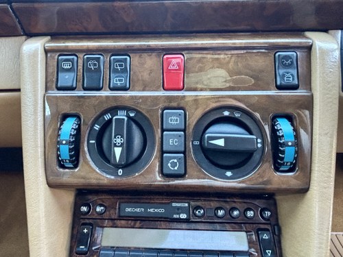 1992 Mercedes-Benz 300TD W124 till salu (bild 63 av 138)