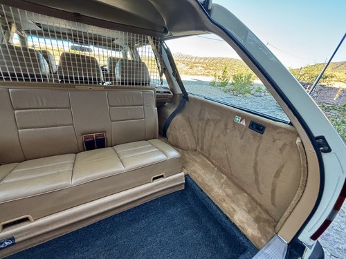 1992 Mercedes-Benz 300TD W124 till salu (bild 69 av 138)