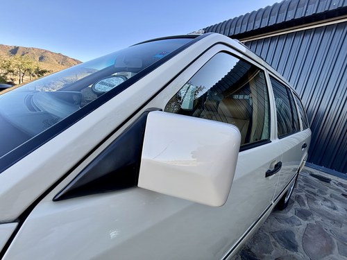 1992 Mercedes-Benz 300TD W124 till salu (bild 97 av 138)