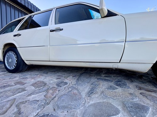 1992 Mercedes-Benz 300TD W124 till salu (bild 100 av 138)