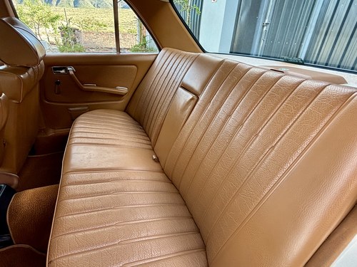 1976 Mercedes-Benz 230 W123 till salu (bild 30 av 136)
