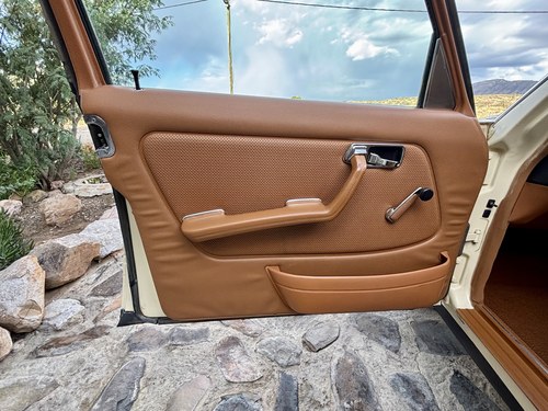 1976 Mercedes-Benz 230 W123 till salu (bild 35 av 136)