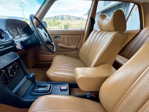 1976 Mercedes-Benz 230 W123 till salu (bild 42 av 136)