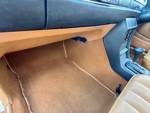 1976 Mercedes-Benz 230 W123 till salu (bild 43 av 136)