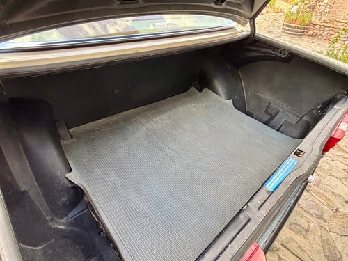 1976 Mercedes-Benz 230 W123 till salu (bild 71 av 136)