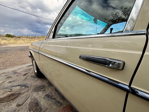 1976 Mercedes-Benz 230 W123 till salu (bild 96 av 136)