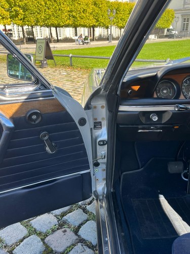 1973 BMW 3.0 CS E9 - Nut and Bolt restoration For Sale (picture 11 of 83)