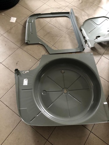 1973 BMW 3.0 CS E9 - Nut and Bolt restoration For Sale (picture 31 of 83)