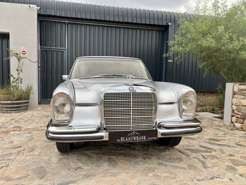 1971 Mercedes-Benz 280S Auto W108 For Sale (picture 26 of 132)