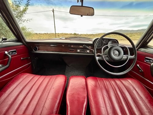 1971 Mercedes-Benz 280S Auto W108 For Sale (picture 41 of 132)