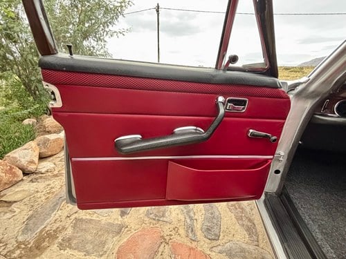 1971 Mercedes-Benz 280S Auto W108 For Sale (picture 47 of 132)