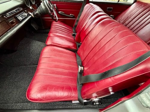 1971 Mercedes-Benz 280S Auto W108 For Sale (picture 48 of 132)