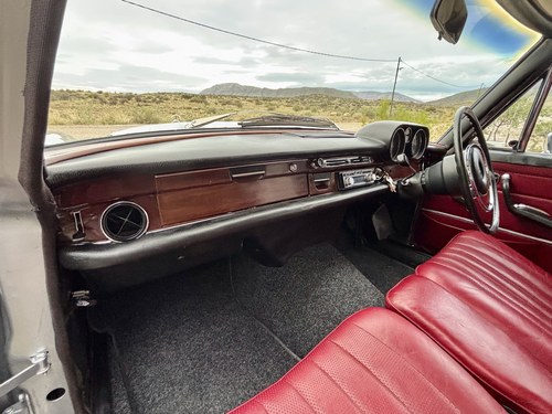 1971 Mercedes-Benz 280S Auto W108 For Sale (picture 49 of 132)