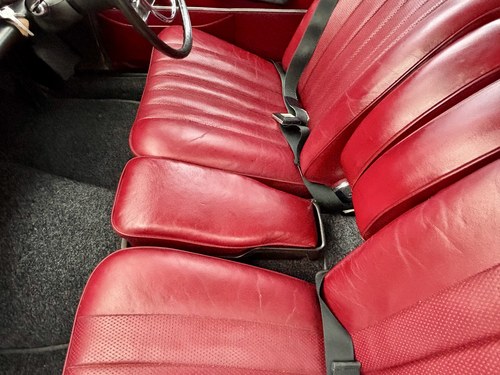 1971 Mercedes-Benz 280S Auto W108 For Sale (picture 52 of 132)