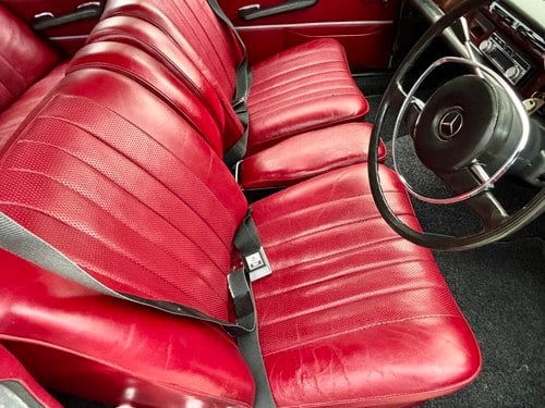 1971 Mercedes-Benz 280S Auto W108 For Sale (picture 56 of 132)