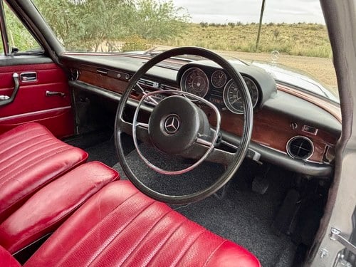 1971 Mercedes-Benz 280S Auto W108 For Sale (picture 57 of 132)