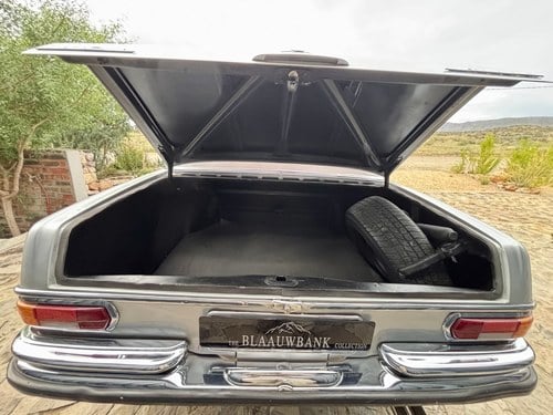 1971 Mercedes-Benz 280S Auto W108 For Sale (picture 65 of 132)