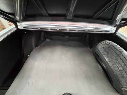 1971 Mercedes-Benz 280S Auto W108 For Sale (picture 66 of 132)