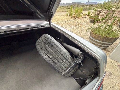 1971 Mercedes-Benz 280S Auto W108 For Sale (picture 67 of 132)