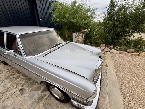 1971 Mercedes-Benz 280S Auto W108 For Sale (picture 73 of 132)