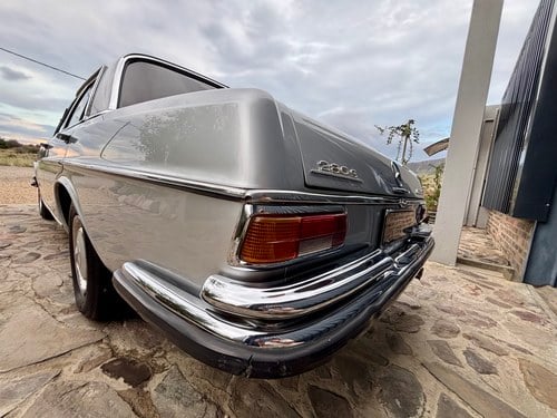 1971 Mercedes-Benz 280S Auto W108 For Sale (picture 98 of 132)