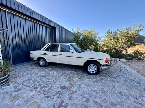 1985 Mercedes-Benz 280E Auto W123 For Sale (picture 6 of 134)