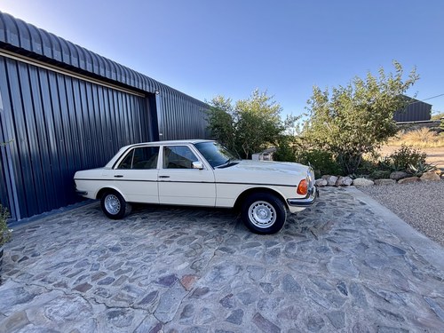 1985 Mercedes-Benz 280E Auto W123 For Sale (picture 7 of 134)