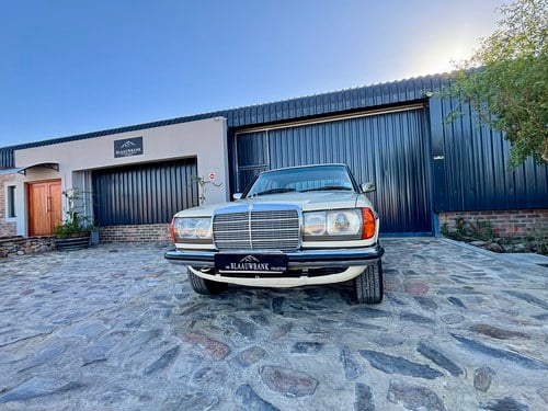1985 Mercedes-Benz 280E Auto W123 For Sale (picture 14 of 134)