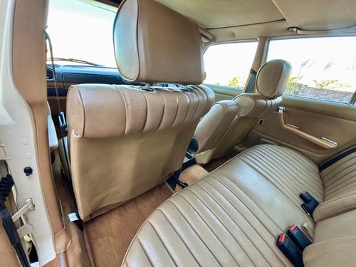 1985 Mercedes-Benz 280E Auto W123 For Sale (picture 32 of 134)