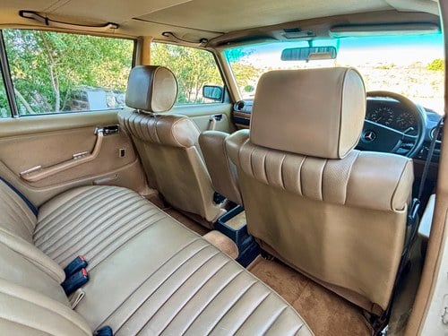 1985 Mercedes-Benz 280E Auto W123 For Sale (picture 36 of 134)