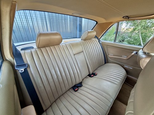 1985 Mercedes-Benz 280E Auto W123 For Sale (picture 46 of 134)