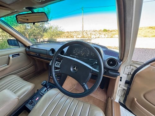 1985 Mercedes-Benz 280E Auto W123 For Sale (picture 47 of 134)