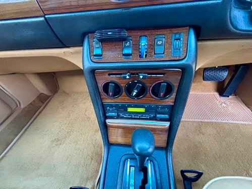 1985 Mercedes-Benz 280E Auto W123 For Sale (picture 50 of 134)