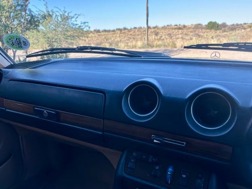 1985 Mercedes-Benz 280E Auto W123 For Sale (picture 57 of 134)