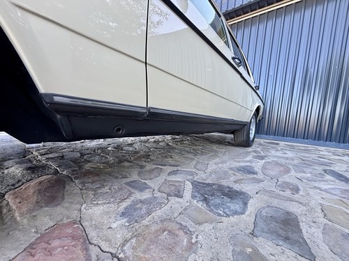 1985 Mercedes-Benz 280E Auto W123 For Sale (picture 94 of 134)