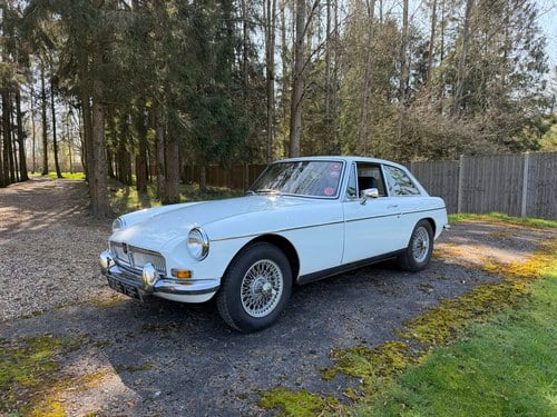1967 MG MGB GT For Sale (picture 2 of 49)